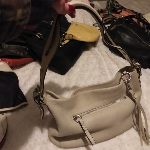 Women's purses - Picture 4 of 16